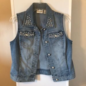 Chicos Jean vest